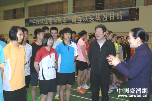 上海市副市长赵雯看望台北羽毛球运动员 上海市副市长赵雯看望台北羽毛球运动员