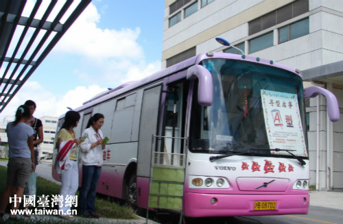 上海闵行台企英顺达员工积极参加无偿献血 上海闵行台企英顺达员工积极参加无偿献血