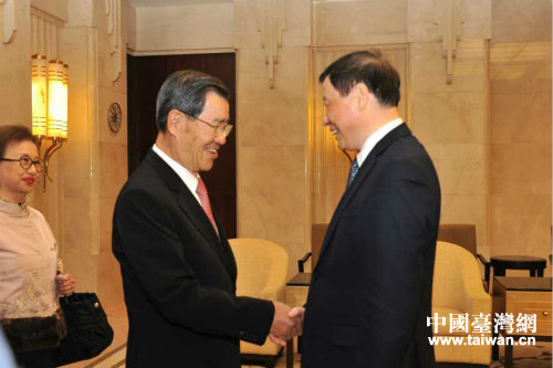 上海市市长应勇会见萧万长一行 上海市市长应勇会见萧万长一行