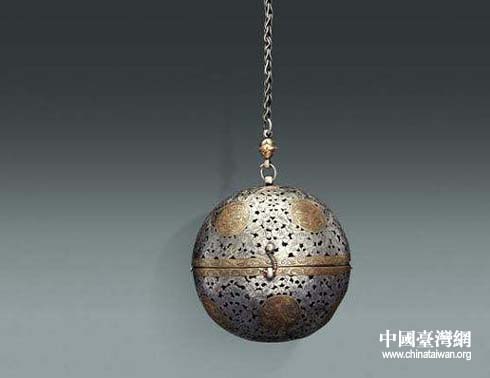 法门寺地宫文物展品在台北历史博物馆开箱(图