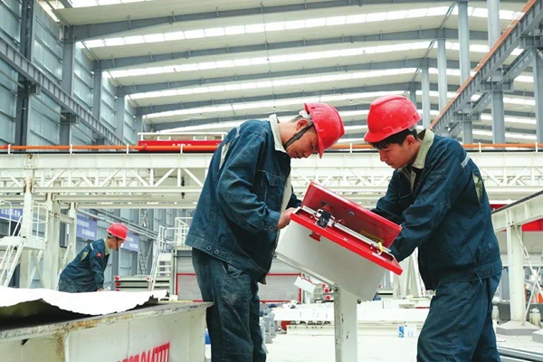 ɽ����ת��ۏ��· ��չ��ͷ��.jpg