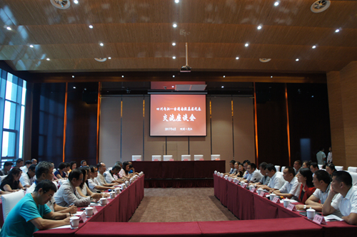 ��Ͷ�ػ�������η��Ÿ��Ĵ��η�