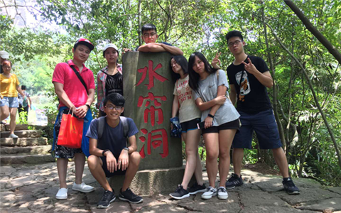 �ڴ�̨���������������½ ��Ҫ��������ô��˵����½