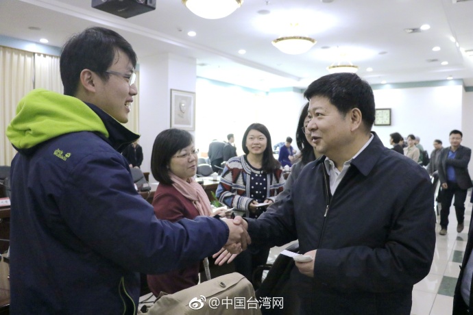 �����뿴���ô�̨��ʦ���������½��� ��Ҫ���Լ�������