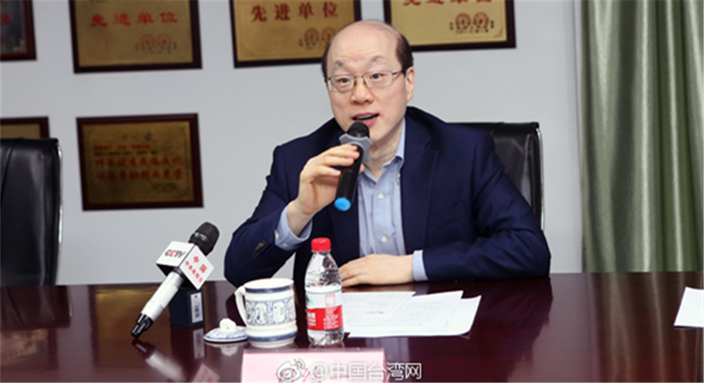 һݸ̨ץס ϴ½÷չ쳵