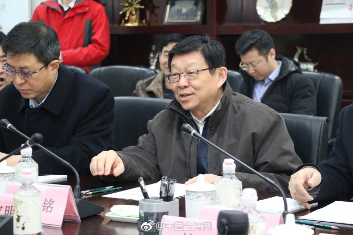 海协会会长陈德铭走访台企:咱们是一家 海协会会长陈德铭走访台企:咱们是一家