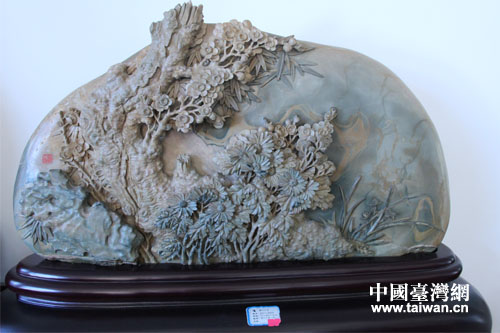 ����ý�塰�����츮���������С��߽����⻨����֦��