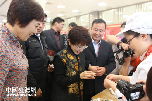 2016��2��15�գ��й�������ϯ��������̨���ϯ���򼽷��ɽ�����Ļ��½����