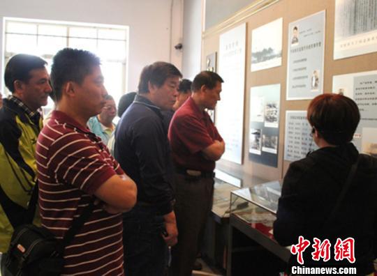 台湾体育总会参访团访保定军校冀两岸和平统一