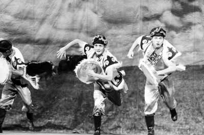 藏羌风情舞动台北增进了解衷心感恩(图)