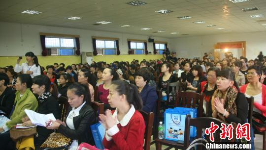 琼台两岸幼儿教育专家海口探讨学前教育