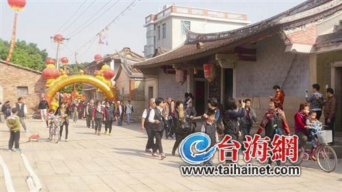 近40位台胞湘桥拜华佗村民张灯结彩迎客人