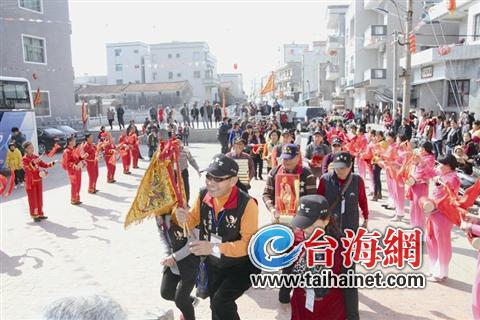 ̨�����ڸ��������ס������Ļ���֤ͬ����