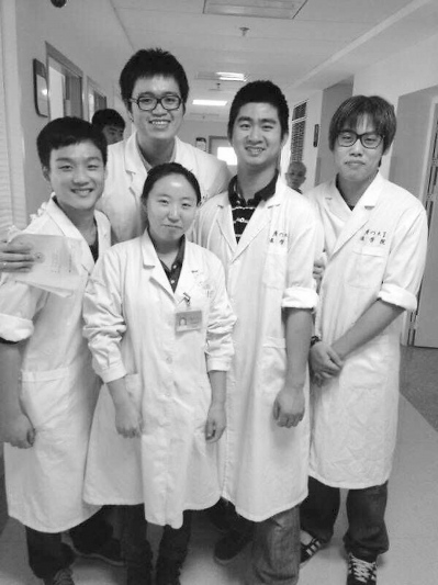 大陆台生:来大陆开心学医,也希望从容择业