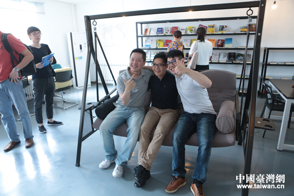 �����ഴ��ҵ԰����չ���ֻ�η��Ųηñ�����ҵ����