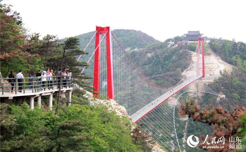 ȫ��505.5�ס�Ŀǰ�������������������һ����������ͬ���������������⾪ϲ�Ͳ������ĵľ������飬��Ա�Ƿ׷��������