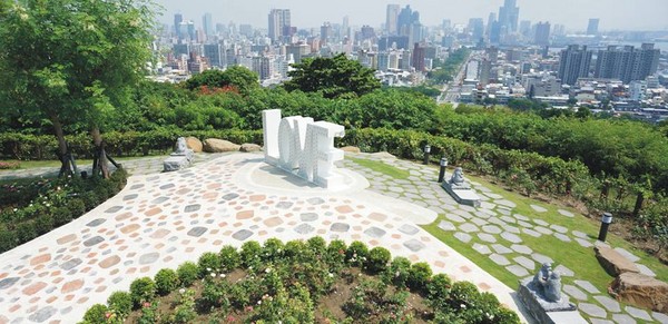 㣡ۡɽ˹۾̨õ廨԰