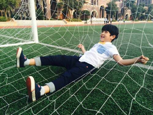 ��һ�꼶����˼���ߺ� ���յ��쳬��ͯ���̵�