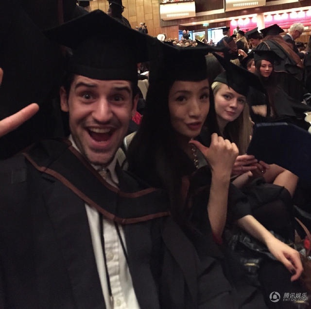 ��������У��