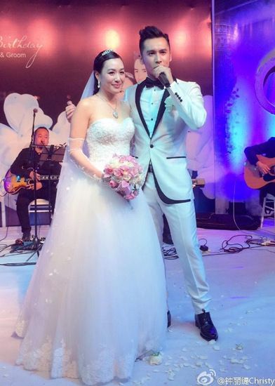 ����羴��Ըл�ɴ������С12�������������ͼ��