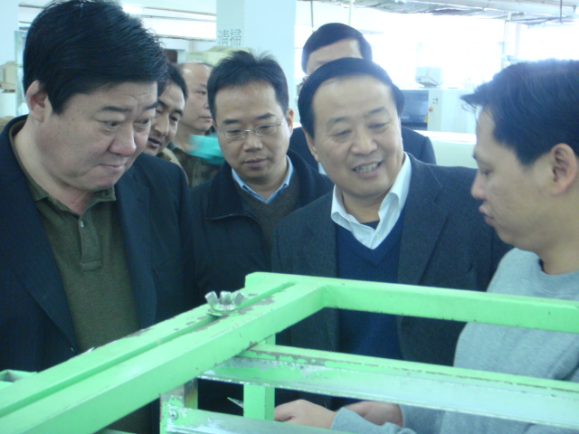 日照市台办与东港区政府赴深圳、东莞拜访台资