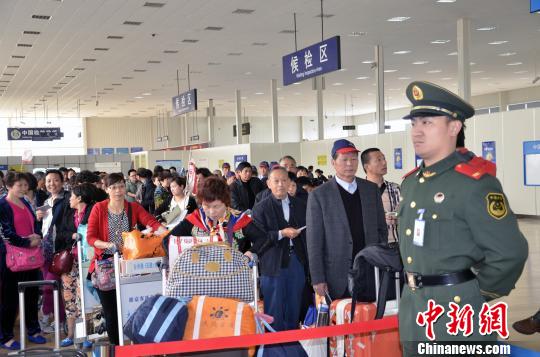 浙台直航迎复航客运高峰清明两岸往返过千人次