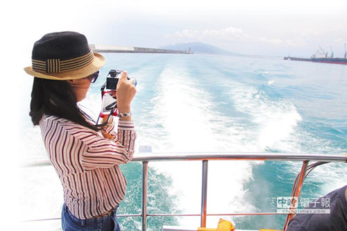 大陆游客或可付急件费加急办理入台证