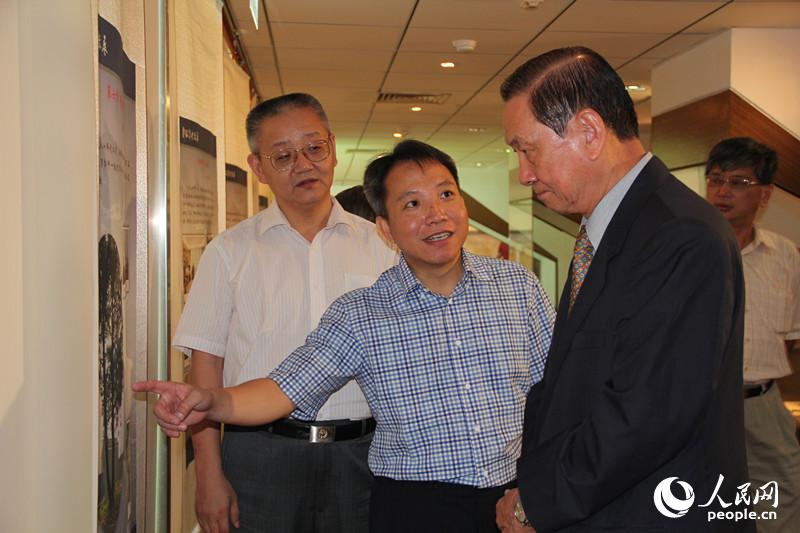 史迹展展场。陈晓星摄 史迹展展场。陈晓星摄