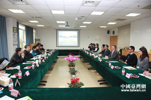 国台办副主任叶克冬在浙走访慰问台胞(图)