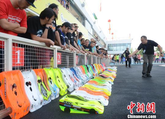 今次比赛汇集多位世界冠军和各州冠军。 王煌彬 摄