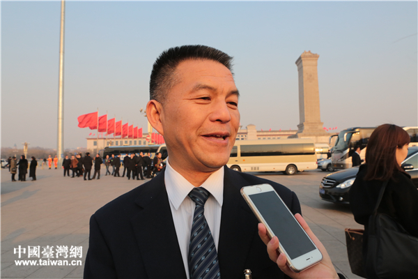 台籍委员的“两会感悟”:两岸基层、青年交流很重要