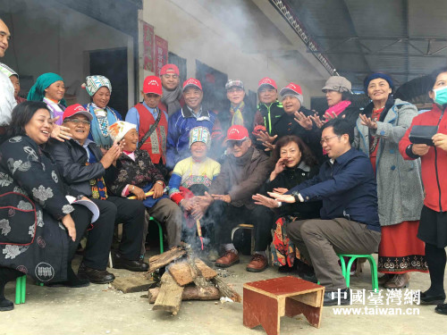 台湾屏东少数民族文教交流团到文山州考察民族文化教育工作 台湾屏东少数民族文教交流团到文山州考察民族文化教育工作