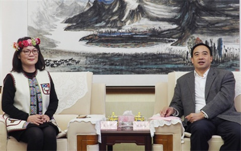 ̨�������ظ�Ů�η���һ�е����ϲηý���