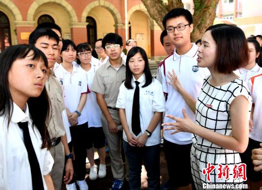 �μӵ�ʮ�Ľ���̨��������Ӫ��������ѧ����ȡ���ݸ߼���ѧ��ʦ���ܸ�У����Уʷ�����������ɸ� ��