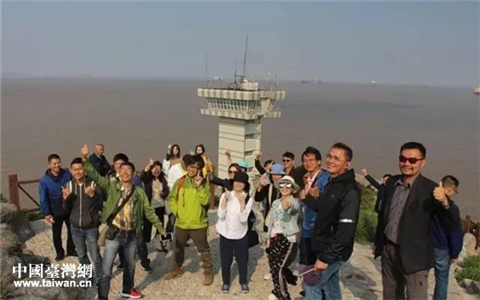 舟台两地民宿业主走进虾峙河泥槽 切磋民宿发展经验