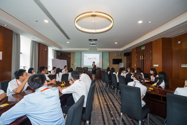 “银鹰计划”破冰之旅 “银鹰计划”破冰之旅