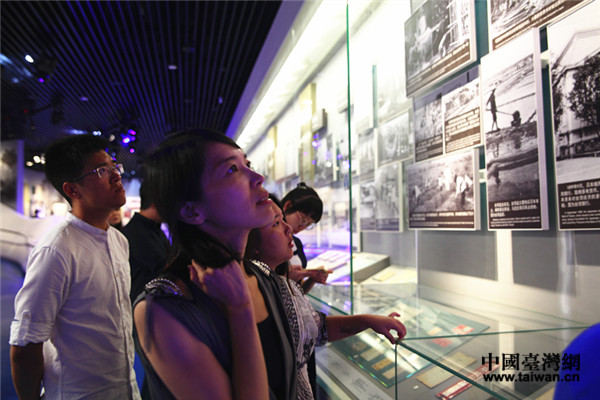台湾大学教授王淑美参观台湾同胞抗日史实纪念馆 台湾大学教授王淑美参观台湾同胞抗日史实纪念馆