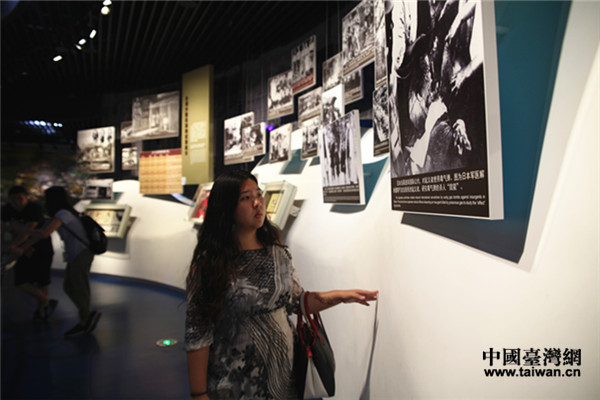 台湾学生参观中国人民抗日战争纪念馆 台湾学生参观中国人民抗日战争纪念馆