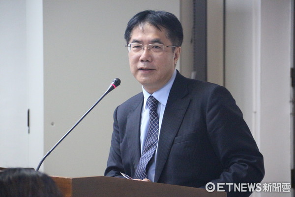 2018县市长选举开跑 民进党内“杀到见骨” 2018县市长选举开跑 民进党内“杀到见骨”