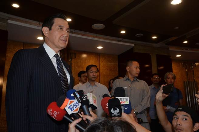 “庆富案”蔡当局被批恶意消费 马英九回应:清者自清 “庆富案”蔡当局被批恶意消费 马英九回应:清者自清