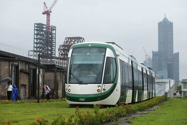 台湾高校排名被大陆甩身后 升学志愿北大取代