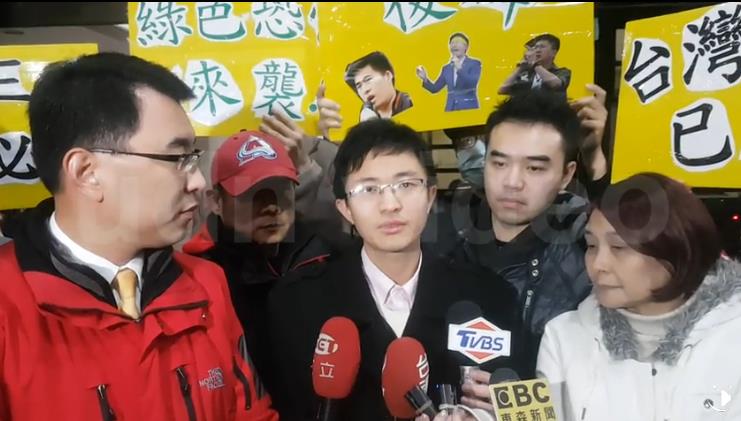 侯汉廷讯后宣布参选台北市议员 侯汉廷讯后宣布参选台北市议员