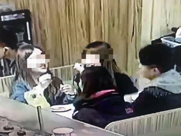 大学生捡到5万元却开溜 还钱后仍遭法办 大学生捡到5万元却开溜 还钱后仍遭法办