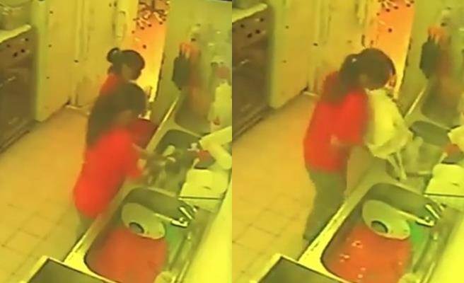 ����è���ݲұ������ϴ���� ��Ҿ���أ�������һֻ����