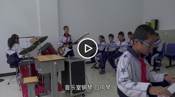 ����ͷ�е���ƶ����|�����ַ�־��