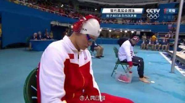 孙杨金牌拿到手软却露国家队短板 泳坛“新旗舰”何日再现? 孙杨金牌拿到手软却露国家队短板 泳坛“新旗舰”何日再现?