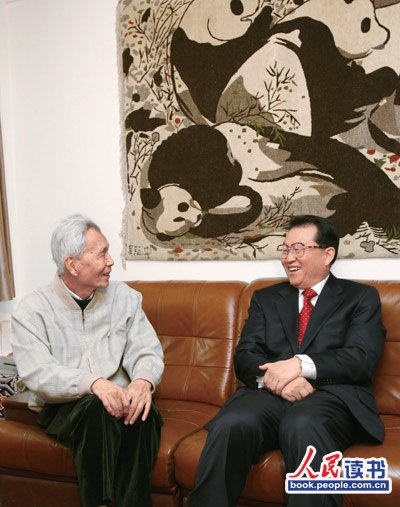 李长春论文化体制改革:文化市场要狼鹿共舞