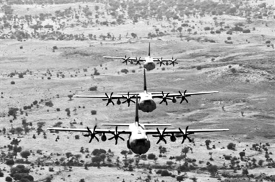 印度的美制C-130J运输机机队 印度的美制C-130J运输机机队