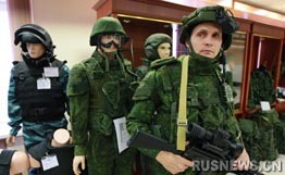 俄军从9月起开始启用未来战士装备(图) 俄军从9月起开始启用未来战士装备(图)