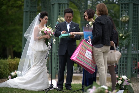 从《鲁豫的礼物》看明星夫妻恩爱之道 从《鲁豫的礼物》看明星夫妻恩爱之道